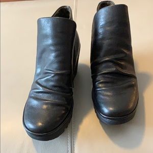 Fly London Black and pewter booties